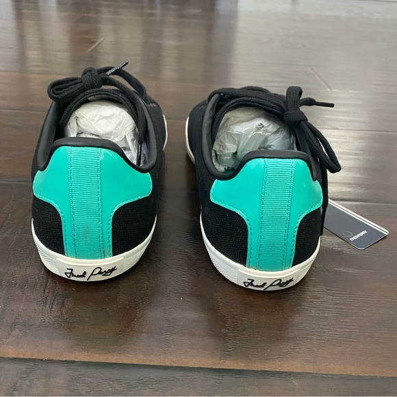 New with box Fred Perry black lace up sneakers size 8 - Picture 4 of 9